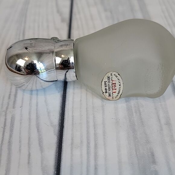 Avon Hippo Vintage 70s & 80s Perfume Bottle Frosted Glass - Picture 5 of 8